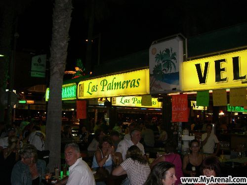 Mallorca Urlaubsbild - Bierstraße im Sommer 2008 mit den Mädels