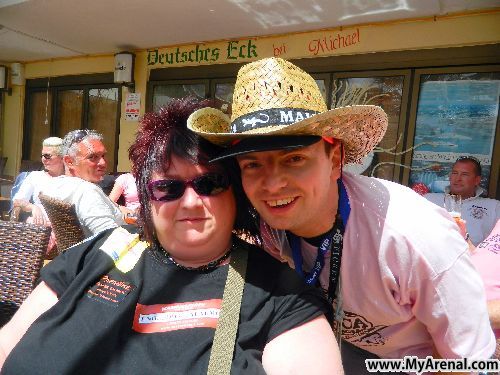 Mallorca Urlaubsbild - Heike und Emmi bei Deutsches Eck Polonesse 2012