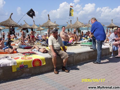 Mallorca Urlaubsbild - Strandparty