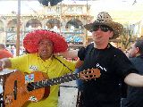 Mallorca, El Arenal - manolo-mit-dem-gitarre-im-megapark-opening-2012